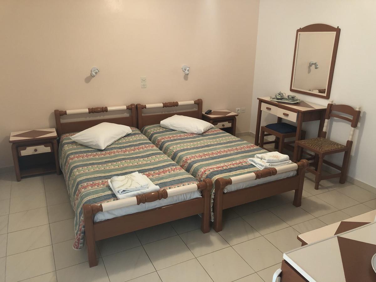 Deidamia Hotel 斯基罗斯岛 外观 照片
